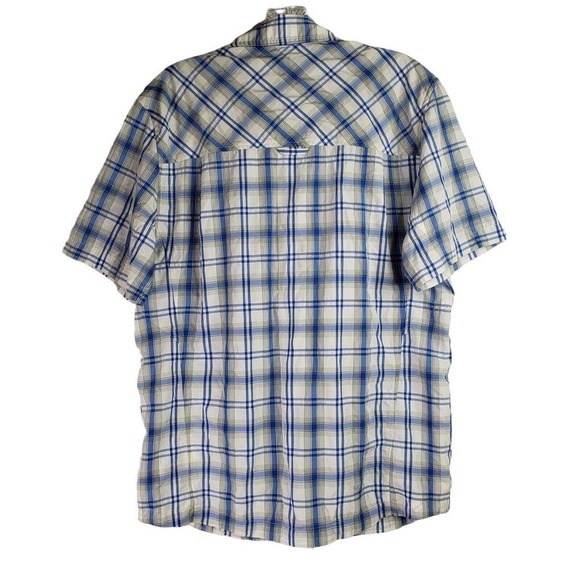LL Bean Men's Small Blue Plaid Short Sleeve Button Down Shirt Mesh Lined Fish - Picture 3 of 13